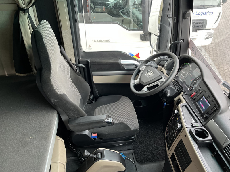 MAN TGX 18.460 XXL / Motor Defect -> Not Running / Retarder / 645 dkm / 2 Tanks - وحدة جر: صورة 3 MAN TGX 18.460 XXL / Motor Defect -> Not Running / Retarder / 645 dkm / 2 Tanks - وحدة جر: صورة 3