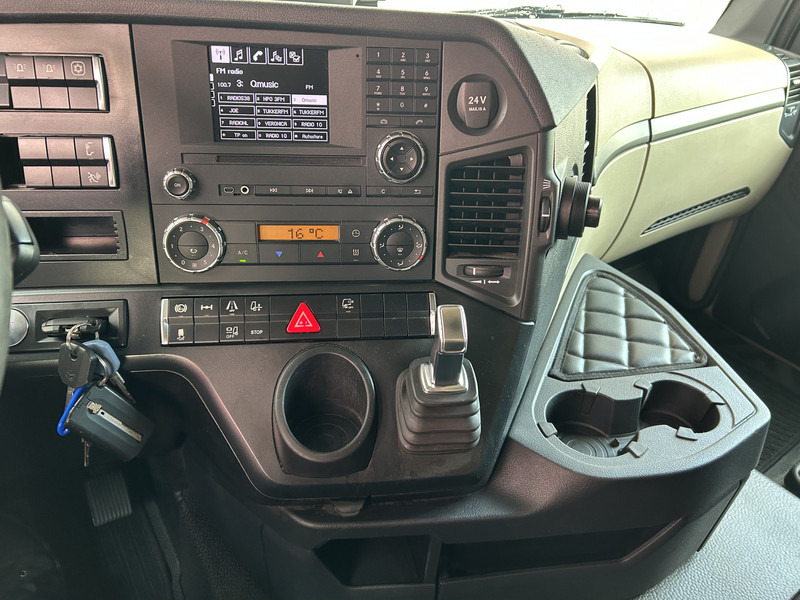 Mercedes-Benz Actros 1840 LS StreamSpace / 795 dkm / NL Truck / APK TUV 05-26 - وحدة جر: صورة 5 Mercedes-Benz Actros 1840 LS StreamSpace / 795 dkm / NL Truck / APK TUV 05-26 - وحدة جر: صورة 5