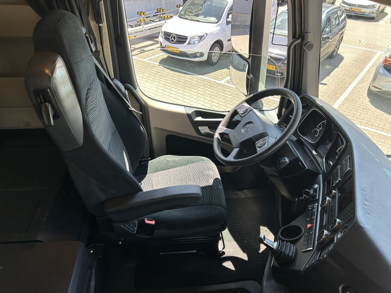 Mercedes-Benz Actros 1842 Bigspace / 770 dkm / Mega / New Tacho / Stand Klima / 2 Tanks - وحدة جر: صورة 3 Mercedes-Benz Actros 1842 Bigspace / 770 dkm / Mega / New Tacho / Stand Klima / 2 Tanks - وحدة جر: صورة 3
