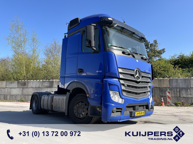 Mercedes-Benz Actros 1842 StreamSpace / 939 dkm / 2 Tanks / NL Truck - وحدة جر: صورة 1 Mercedes-Benz Actros 1842 StreamSpace / 939 dkm / 2 Tanks / NL Truck - وحدة جر: صورة 1