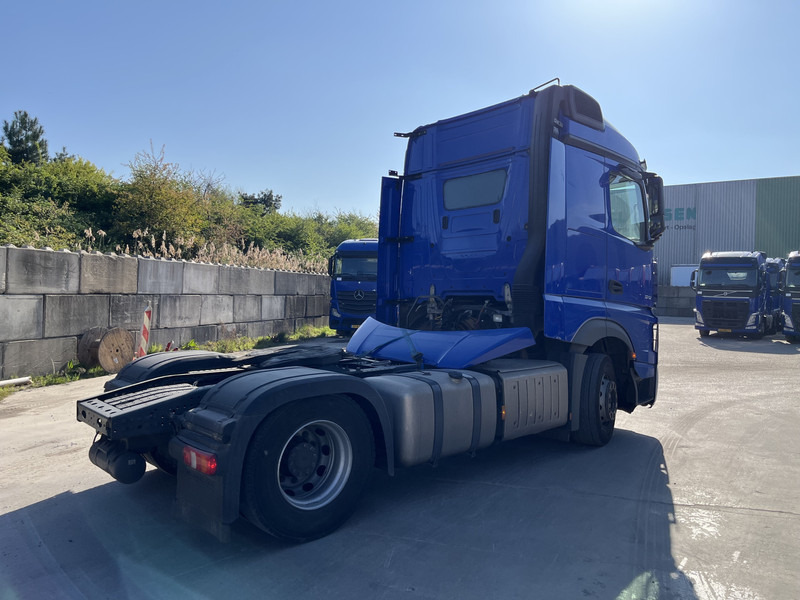 Mercedes-Benz Actros 1842 StreamSpace / 939 dkm / 2 Tanks / NL Truck - وحدة جر: صورة 2 Mercedes-Benz Actros 1842 StreamSpace / 939 dkm / 2 Tanks / NL Truck - وحدة جر: صورة 2