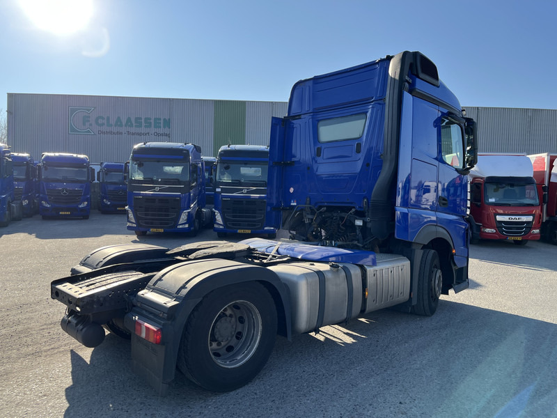 Mercedes-Benz Actros 1842 Streamspace / 863 dkm / 2 Tanks / NL Truck / 12x in stock - وحدة جر: صورة 2 Mercedes-Benz Actros 1842 Streamspace / 863 dkm / 2 Tanks / NL Truck / 12x in stock - وحدة جر: صورة 2