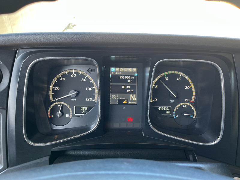 Mercedes-Benz Actros 1842 Streamspace / 933 dkm / 2 Tanks / NL Truck - وحدة جر: صورة 4 Mercedes-Benz Actros 1842 Streamspace / 933 dkm / 2 Tanks / NL Truck - وحدة جر: صورة 4