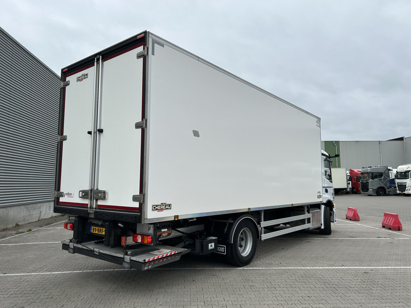 Mercedes-Benz Actros 2124 / Carrier Koeler -30 gr / Cheraeu / Laadklep / APK 01-26 - شاحنة الفريزر: صورة 2 Mercedes-Benz Actros 2124 / Carrier Koeler -30 gr / Cheraeu / Laadklep / APK 01-26 - شاحنة الفريزر: صورة 2