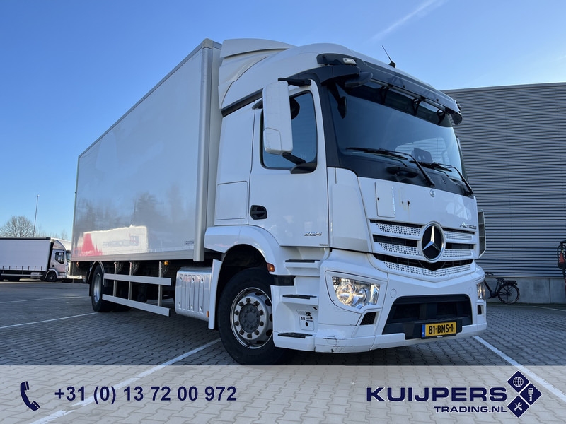 Mercedes-Benz Actros 2124 StreamSpace / 410 dkm / Box 7.5 mtr / Laadklep / APK 08-25 - شاحنة مقفلة: صورة 1 Mercedes-Benz Actros 2124 StreamSpace / 410 dkm / Box 7.5 mtr / Laadklep / APK 08-25 - شاحنة مقفلة: صورة 1