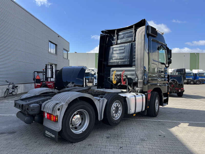 Mercedes-Benz Actros 2546 V6 / MP3 F04 Megaspace / 598 dkm / 6x2 Steer + Lift / NL Truck - وحدة جر: صورة 2 Mercedes-Benz Actros 2546 V6 / MP3 F04 Megaspace / 598 dkm / 6x2 Steer + Lift / NL Truck - وحدة جر: صورة 2