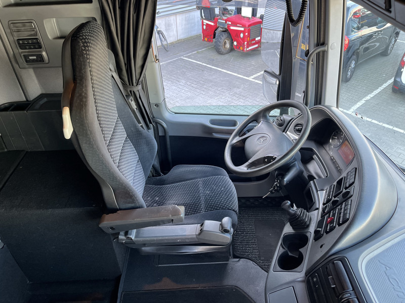 Mercedes-Benz Actros 2546 V6 / MP3 F04 Megaspace / 631 dkm / 6x2 Steer + Lift / NL Truck - وحدة جر: صورة 3 Mercedes-Benz Actros 2546 V6 / MP3 F04 Megaspace / 631 dkm / 6x2 Steer + Lift / NL Truck - وحدة جر: صورة 3