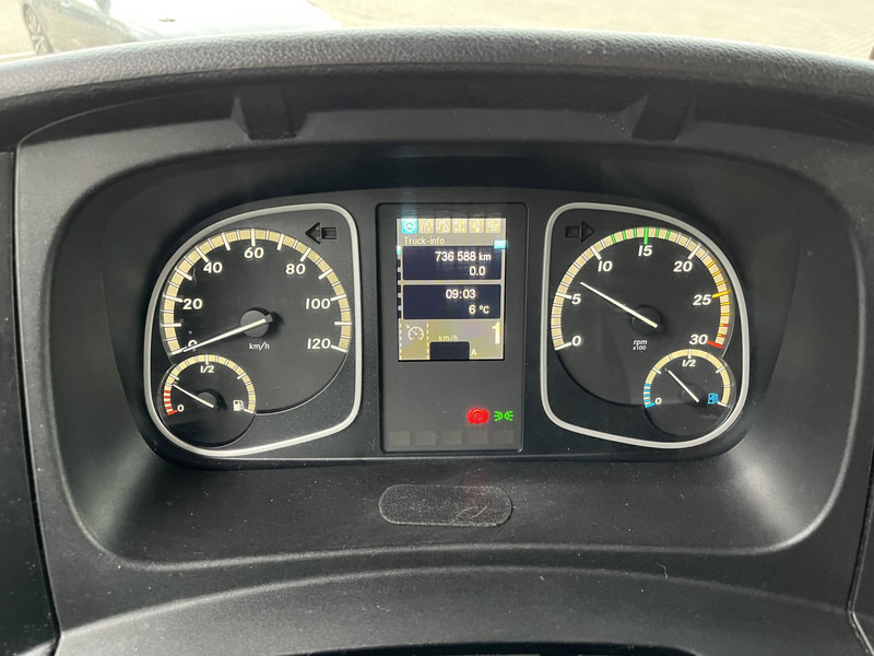 Mercedes-Benz Atego 818 / 8 ton / 736 dkm / Box / Laadklep / APK 06-25 - شاحنة مقفلة: صورة 4 Mercedes-Benz Atego 818 / 8 ton / 736 dkm / Box / Laadklep / APK 06-25 - شاحنة مقفلة: صورة 4
