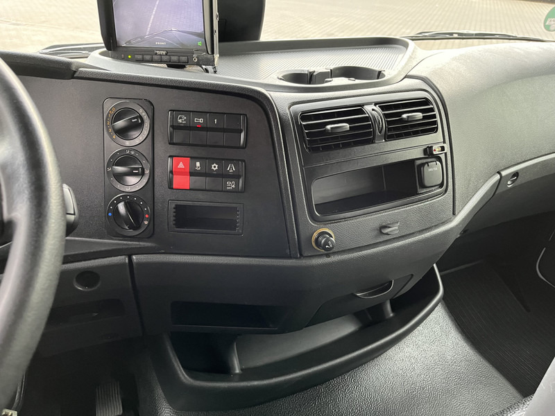 Mercedes-Benz Atego 818 / 8 ton / 736 dkm / Box / Laadklep / APK 06-25 - شاحنة مقفلة: صورة 5 Mercedes-Benz Atego 818 / 8 ton / 736 dkm / Box / Laadklep / APK 06-25 - شاحنة مقفلة: صورة 5
