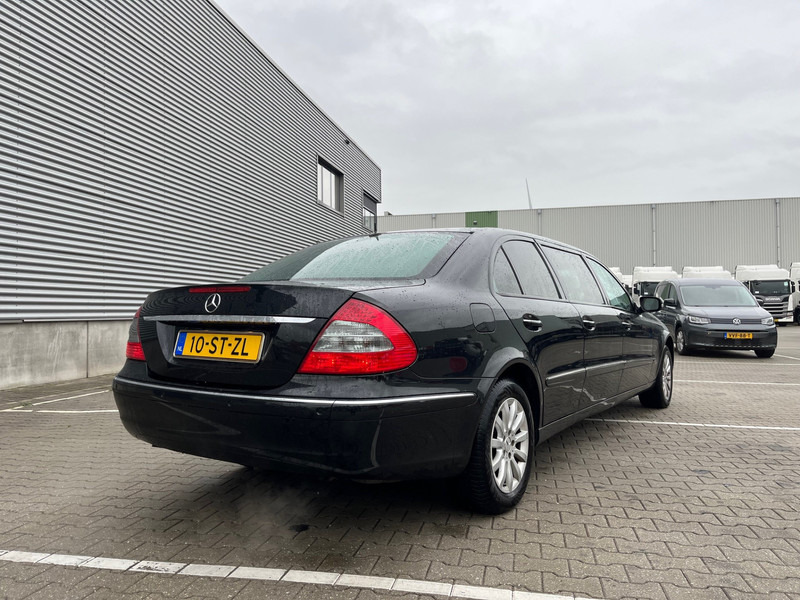 سيدان Mercedes-Benz E-Klasse / Limousine / 240 Avantgarde / 4-Matic / 8-pers / APK/TUV 09-2026 /: صورة 10