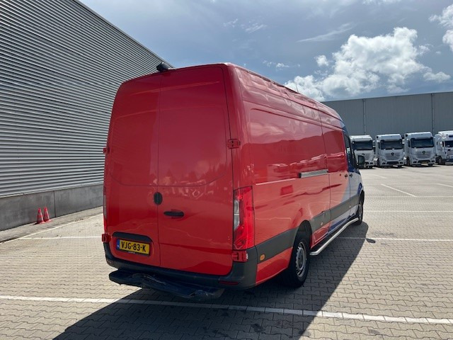 Mercedes-Benz Sprinter 311 / 2.2 CDI / L3 H2 / Automatic / APK-TUV 02-26 - فان المدمجة: صورة 4 Mercedes-Benz Sprinter 311 / 2.2 CDI / L3 H2 / Automatic / APK-TUV 02-26 - فان المدمجة: صورة 4