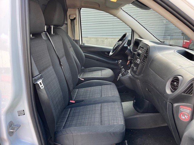 Mercedes-Benz Vito 109 CDI Lang / Airco / Cruise / Trekhaak / APK 01-26 - فان المدمجة: صورة 4 Mercedes-Benz Vito 109 CDI Lang / Airco / Cruise / Trekhaak / APK 01-26 - فان المدمجة: صورة 4
