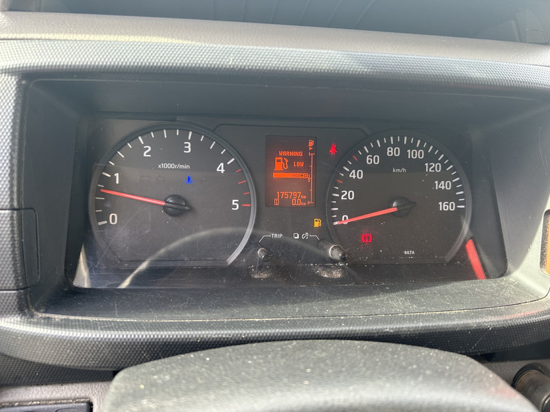 Nissan Cabstar NT400 / Duo Temp Frigo -30 gr / 175 dkm/ Blad - Blad / BE Van - شاحنة مُبرّدة للتوصيل: صورة 4 Nissan Cabstar NT400 / Duo Temp Frigo -30 gr / 175 dkm/ Blad - Blad / BE Van - شاحنة مُبرّدة للتوصيل: صورة 4