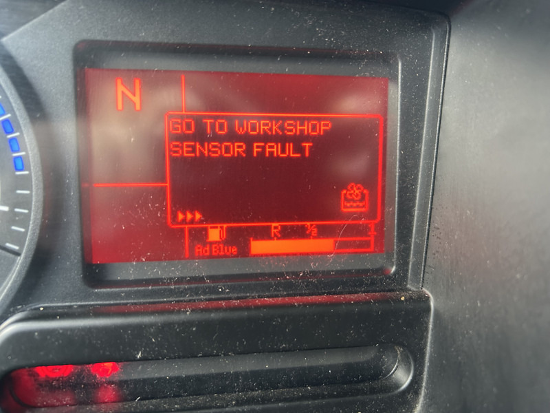 Renault D 210 Euro 6 C / 12 Ton / 293 dkm / Box / Loadlift / APK TUV 09-26 - شاحنة مقفلة: صورة 5 Renault D 210 Euro 6 C / 12 Ton / 293 dkm / Box / Loadlift / APK TUV 09-26 - شاحنة مقفلة: صورة 5