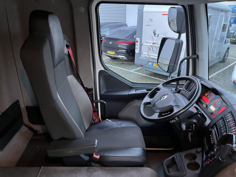 Renault D 250 Euro 6 / Chassis Cabine / 588 dkm / 12 Ton / Full Air / 2x in stock - شاحنة هيكل كابينة: صورة 3 Renault D 250 Euro 6 / Chassis Cabine / 588 dkm / 12 Ton / Full Air / 2x in stock - شاحنة هيكل كابينة: صورة 3