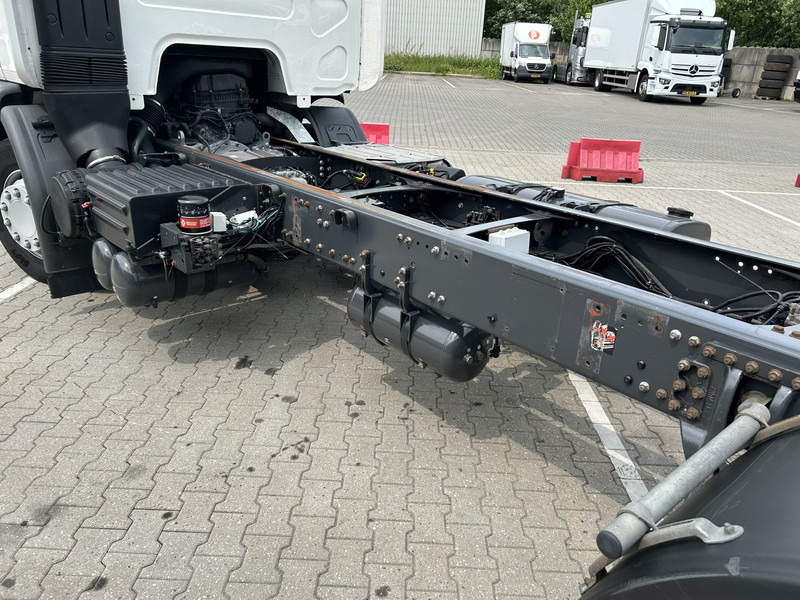 شاحنة هيكل كابينة Renault D Wide 380 / Chassis - Cabine 6.5 mtr / 549 dkm / Full Air / NL Truck: صورة 17