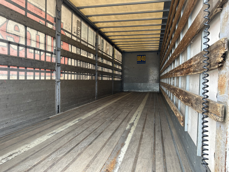 Renders ROC 12.10 City / Curtainside / Loadlift 2000 kg / NL Trailer - نصف مقطورة ستارة: صورة 3 Renders ROC 12.10 City / Curtainside / Loadlift 2000 kg / NL Trailer - نصف مقطورة ستارة: صورة 3