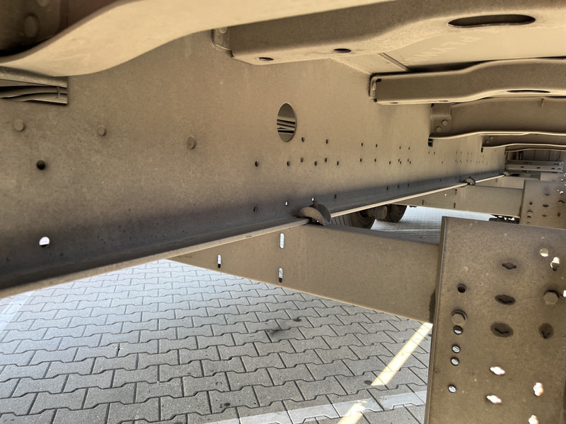 Schmitz Cargobull SCB S2 / Box Trailer / 2 axle Disk / NL Trailer / APK TUV 05-26 - نصف مقطورة صندوق مغلق: صورة 5 Schmitz Cargobull SCB S2 / Box Trailer / 2 axle Disk / NL Trailer / APK TUV 05-26 - نصف مقطورة صندوق مغلق: صورة 5