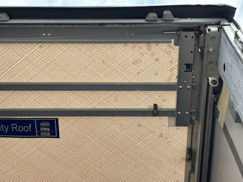 Schmitz Cargobull SCB S3T / Schuifzeil / Kooi Aap / Lift + Stuuras / APK 05-26 - نصف مقطورة ستارة: صورة 4 Schmitz Cargobull SCB S3T / Schuifzeil / Kooi Aap / Lift + Stuuras / APK 05-26 - نصف مقطورة ستارة: صورة 4