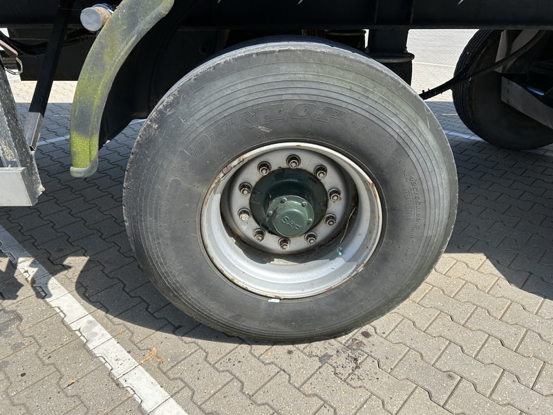 Vogelzang V02 17 30 / Heavy Duty Chassis / 3 axle 10 Ton / Hiab Crane Defect - نصف مقطورة مسطحة: صورة 5 Vogelzang V02 17 30 / Heavy Duty Chassis / 3 axle 10 Ton / Hiab Crane Defect - نصف مقطورة مسطحة: صورة 5