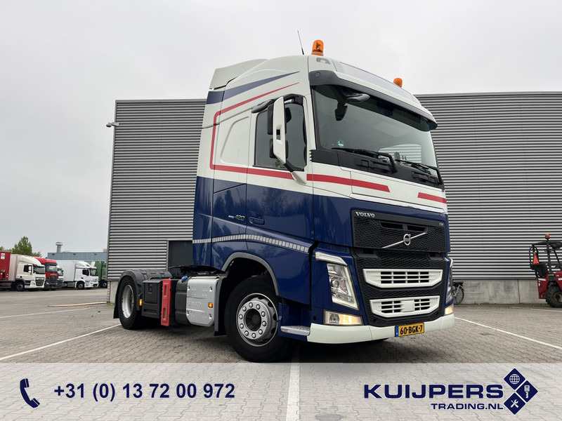 Volvo FH 420 Globetrotter / Dynamic Steering / New Tacho V2 / VEB+ / APK TUV 10-25 - وحدة جر: صورة 1 Volvo FH 420 Globetrotter / Dynamic Steering / New Tacho V2 / VEB+ / APK TUV 10-25 - وحدة جر: صورة 1