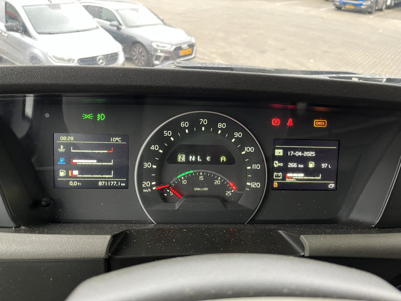 Volvo FH 420 Globetrotter / Dynamic Steering / New Tacho V2 / VEB+ / Stand Klima - وحدة جر: صورة 4 Volvo FH 420 Globetrotter / Dynamic Steering / New Tacho V2 / VEB+ / Stand Klima - وحدة جر: صورة 4