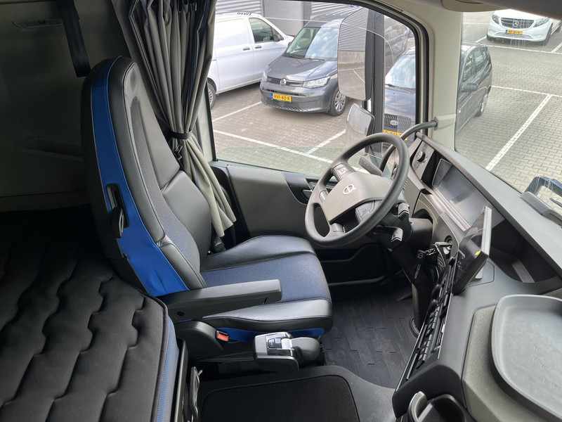 Volvo FH 460 Globetrotter / Retarder / 2 Tanks / Stand Klima / APK TUV 09-25 - وحدة جر: صورة 3 Volvo FH 460 Globetrotter / Retarder / 2 Tanks / Stand Klima / APK TUV 09-25 - وحدة جر: صورة 3