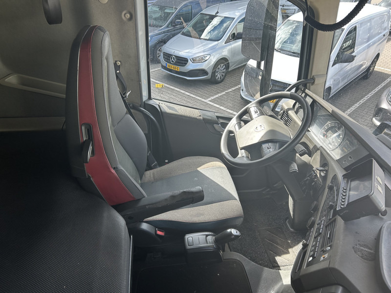 Volvo FH 460 Globetrotter / VDL Hooklift 25 Ton / 634 dkm / VEB+ / 9 Ton Frontaxle - شاحنة ذات خطاف, شاحنة كرين: صورة 3 Volvo FH 460 Globetrotter / VDL Hooklift 25 Ton / 634 dkm / VEB+ / 9 Ton Frontaxle - شاحنة ذات خطاف, شاحنة كرين: صورة 3