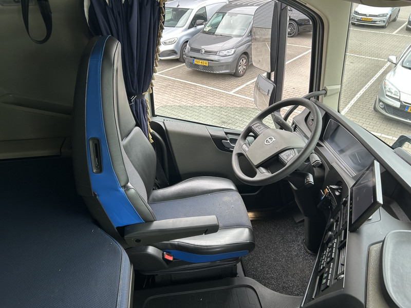 Volvo FH 500 Globetrotter XL / VEB+ / 2 Tanks / New Tacho V2 / APK TUV 07-26 - وحدة جر: صورة 3 Volvo FH 500 Globetrotter XL / VEB+ / 2 Tanks / New Tacho V2 / APK TUV 07-26 - وحدة جر: صورة 3
