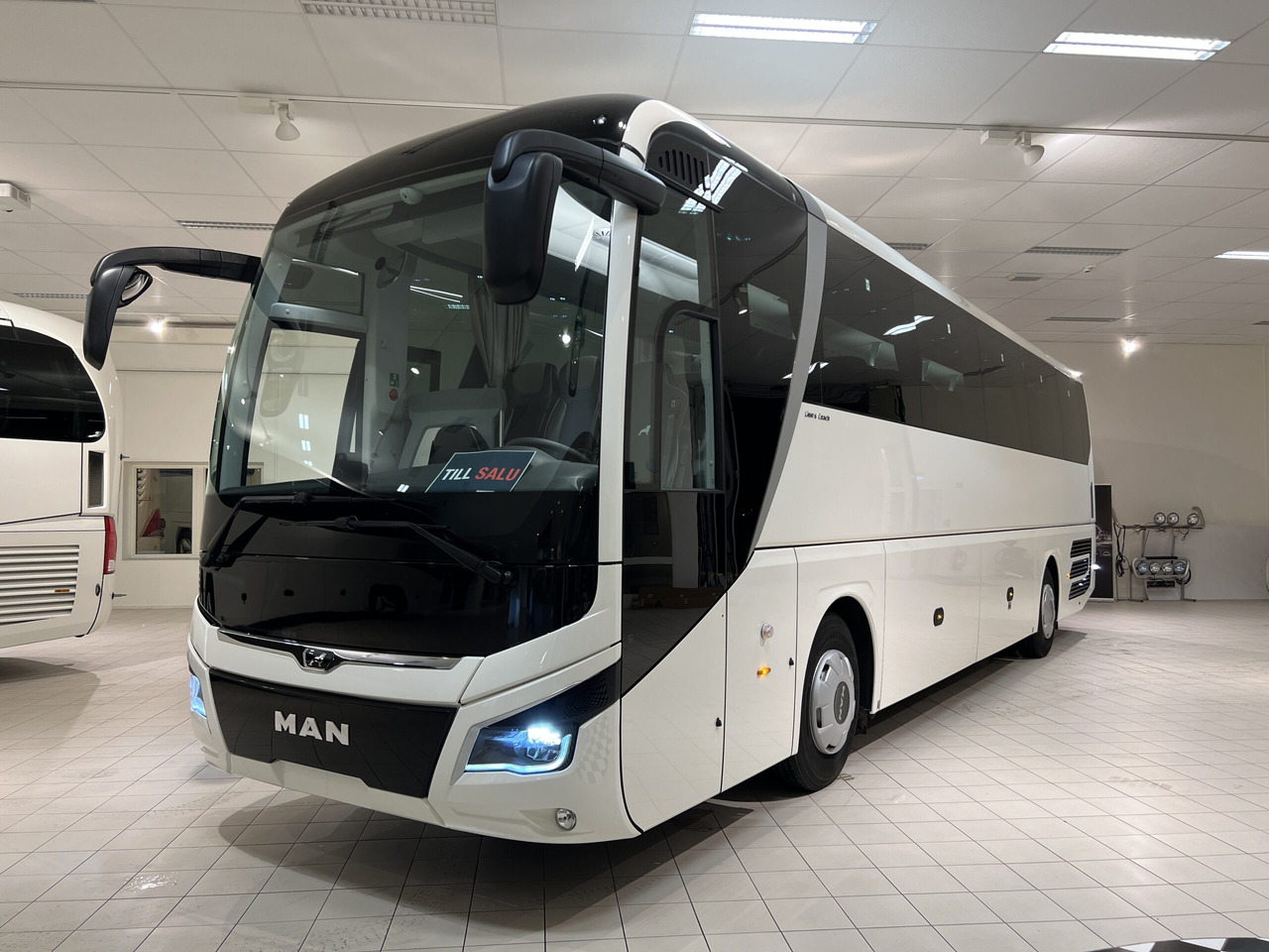 MAN Lions Coach R07 Euro 6E - مركبة كوتش: صورة 3 MAN Lions Coach R07 Euro 6E - مركبة كوتش: صورة 3