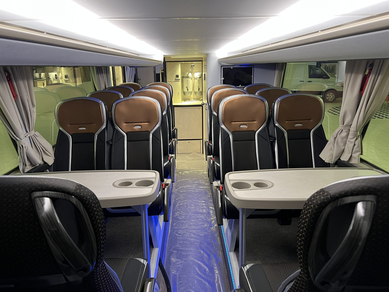مركبة كوتش NEOPLAN SKYLINER P06 Euro 6E V.I.P / Exclusive Class (Dark Edition): صورة 49