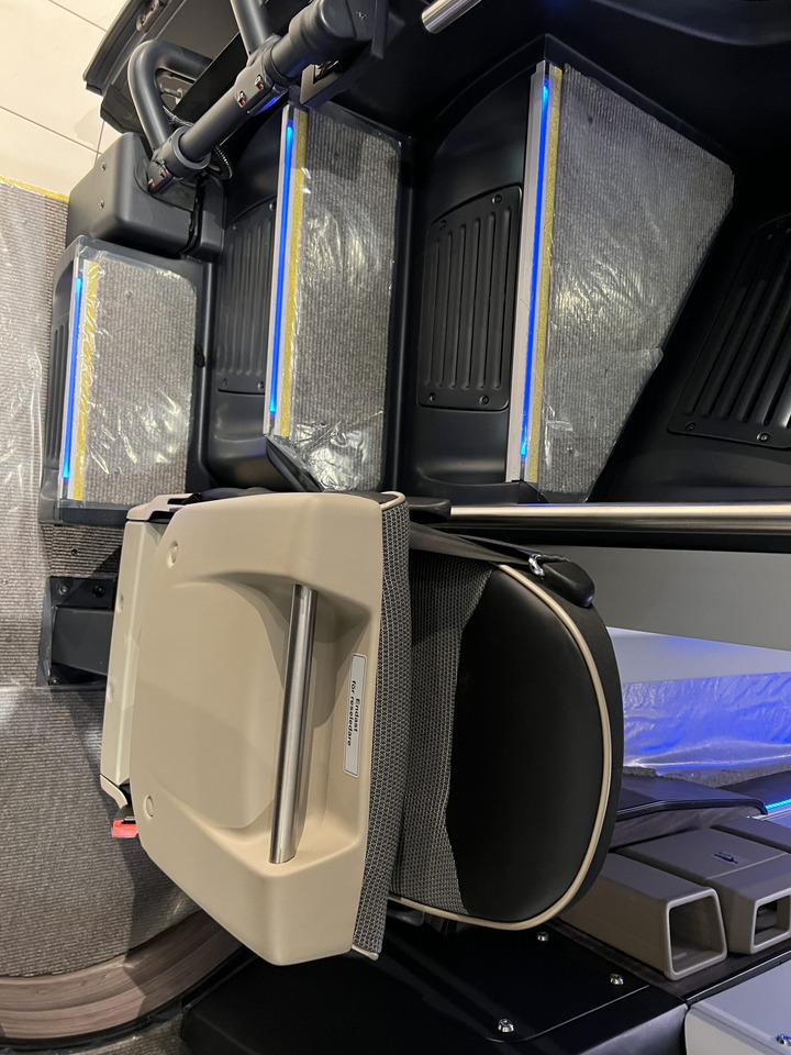 مركبة كوتش NEOPLAN SKYLINER P06 Euro 6E V.I.P / Exclusive Class (Dark Edition): صورة 47