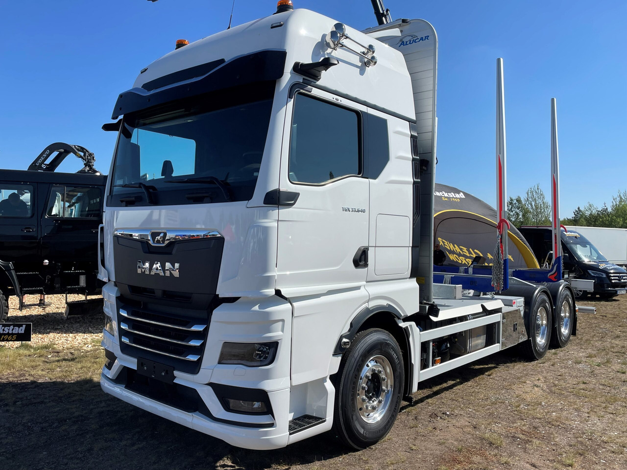 Timmerbil TGX 33.640 BL 6X4 Alucar - شاحنة قطع الأشجار: صورة 3 Timmerbil TGX 33.640 BL 6X4 Alucar - شاحنة قطع الأشجار: صورة 3