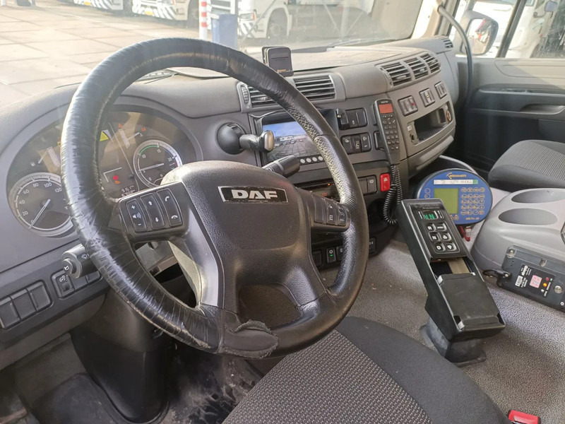 شاحنة DAF CF 290 CF290 FAN met boven laadkraan Hiab XS211W Hipro: صورة 17