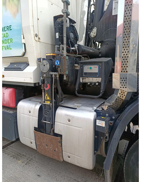 شاحنة DAF CF 290 CF290 FAN met boven laadkraan Hiab XS211W Hipro: صورة 11