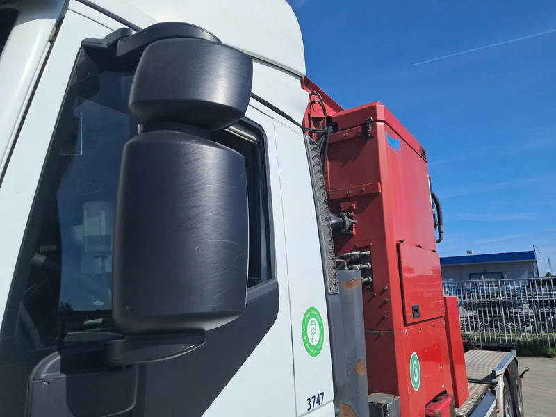 Iveco AD260SY/PS CNG - شاحنة النفايات: صورة 5 Iveco AD260SY/PS CNG - شاحنة النفايات: صورة 5
