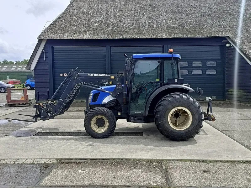 New Holland TN60DA TN60D met voorlader 520TL en vork - جرار: صورة 2 New Holland TN60DA TN60D met voorlader 520TL en vork - جرار: صورة 2