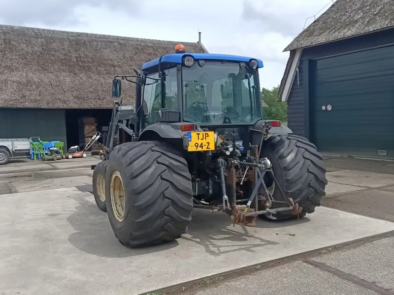 New Holland TN60DA TN60D met voorlader 520TL en vork - جرار: صورة 5 New Holland TN60DA TN60D met voorlader 520TL en vork - جرار: صورة 5