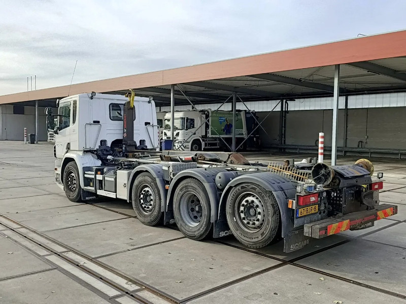 Scania P370 P370 Haakarm Hiab 26T - شاحنة: صورة 2 Scania P370 P370 Haakarm Hiab 26T - شاحنة: صورة 2