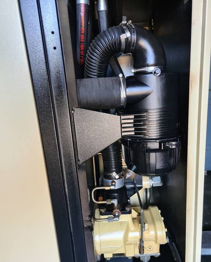 Kompresor śrubowy INGERSOLL RAND IRN 22K-CC 22 kw Falownik - الضاغط: صورة 5 Kompresor śrubowy INGERSOLL RAND IRN 22K-CC 22 kw Falownik - الضاغط: صورة 5