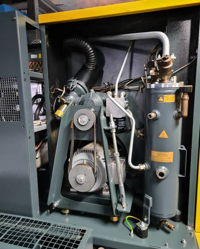 Kompresor śrubowy KAESER Aircenter SK25 15 kw - الضاغط: صورة 5 Kompresor śrubowy KAESER Aircenter SK25 15 kw - الضاغط: صورة 5
