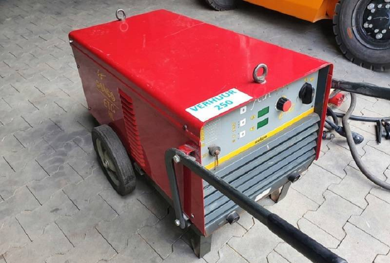 SELCO ETG 602, - معدات لحام: صورة 1 SELCO ETG 602, - معدات لحام: صورة 1