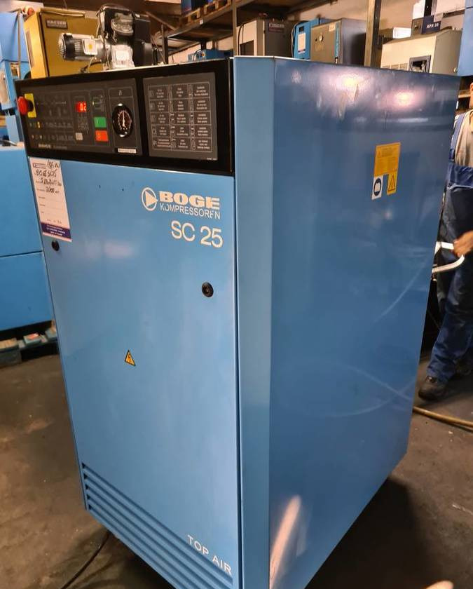 Sprężarka tłokowa BOGE SC 25, 18,5 kw - الضاغط: صورة 1 Sprężarka tłokowa BOGE SC 25, 18,5 kw - الضاغط: صورة 1
