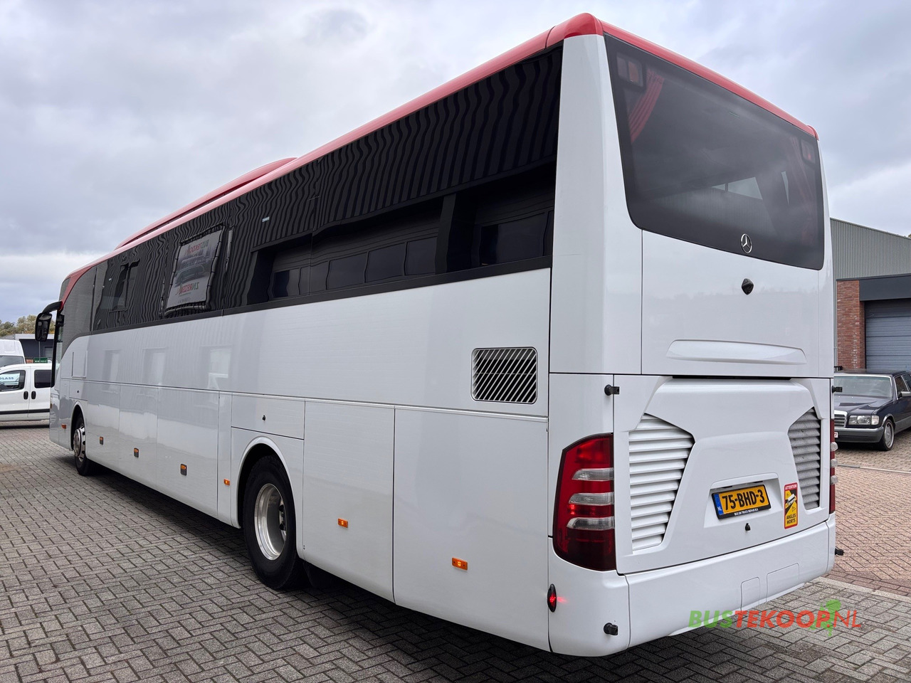 Mercedes TOURISMO RHD-M/2A - مركبة كوتش: صورة 4 Mercedes TOURISMO RHD-M/2A - مركبة كوتش: صورة 4