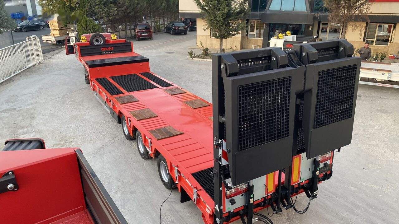 GVN Trailer 3 AXLE HYDRAULIC PLATFORM LOWBED - عربة منخفضة مسطحة نصف مقطورة: صورة 2 GVN Trailer 3 AXLE HYDRAULIC PLATFORM LOWBED - عربة منخفضة مسطحة نصف مقطورة: صورة 2