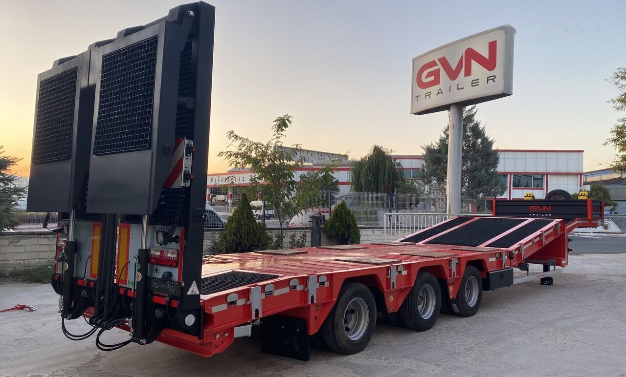 GVN Trailer 3 AXLE HYDRAULIC PLATFORM LOWBED - عربة منخفضة مسطحة نصف مقطورة: صورة 1 GVN Trailer 3 AXLE HYDRAULIC PLATFORM LOWBED - عربة منخفضة مسطحة نصف مقطورة: صورة 1