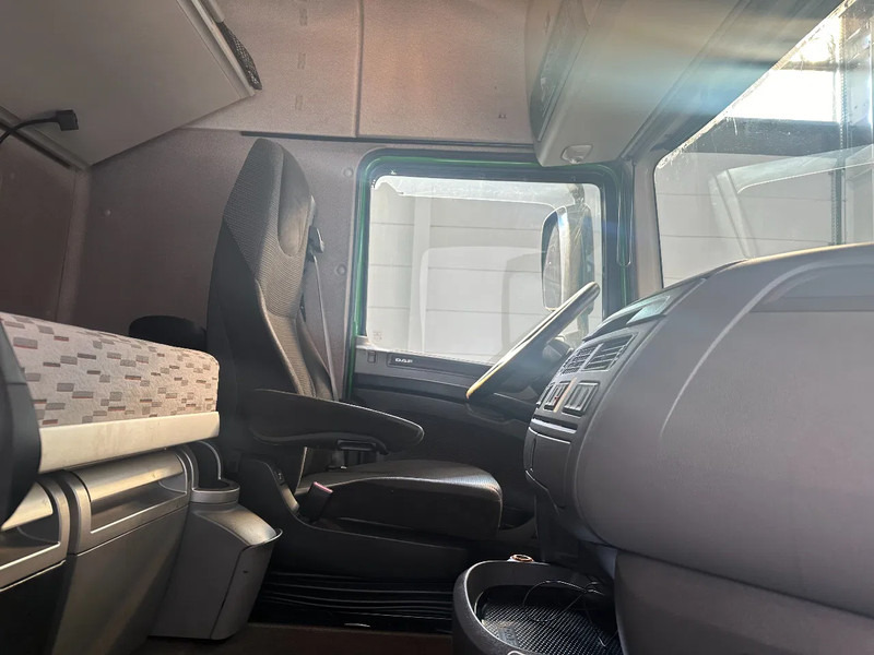 وحدة جر DAF XF 106.440 SPACECAB /ADR /INTARDER: صورة 10