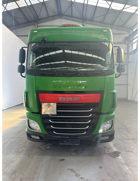 وحدة جر DAF XF 106.440 SPACECAB /ADR /INTARDER: صورة 7