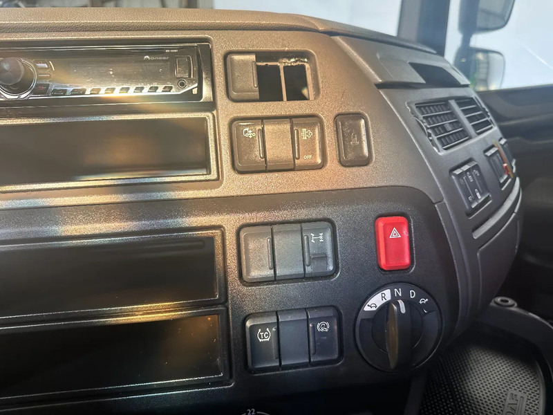 وحدة جر DAF XF 106.440 SPACECAB /ADR /INTARDER: صورة 13