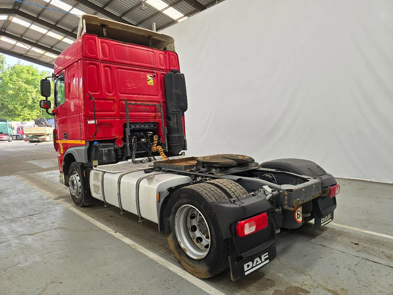 وحدة جر DAF XF 106.460 SPACECAB / INTARDER /MANUEL: صورة 7